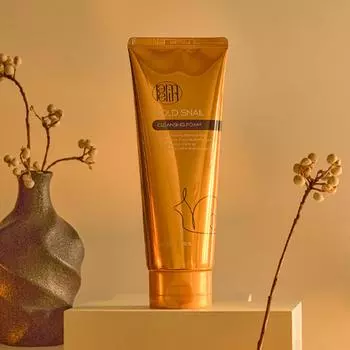 Очищающая пенка с экстрактом улитки Gold Snail 150 мл