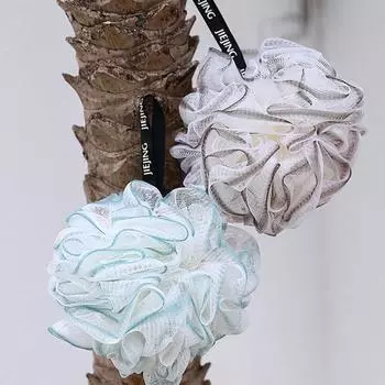 Очистка кожи Главная Гостиная Ванная комната Душевая щетка Высококачественный супер мягкий шарик для ванны Скраб для тела Мочалка для ванны Цветок для ухода за кожей Ручная работа White Pink