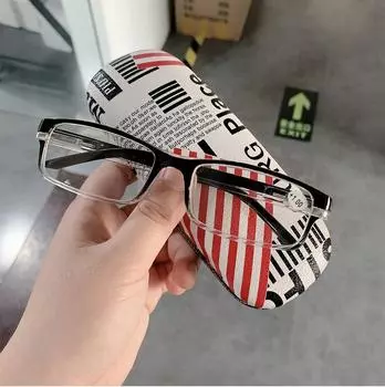 Очки для пресбиопии с защитой от синего света на пружинной ножке для мужчин и женщин Новые очки Очки для чтения Ювелирные аксессуары Glasses cloth random colour