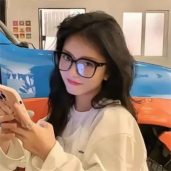 Очки в черной оправе для женщин без макияжа, художественные очки с антисиним светом для мужчин, модные ретро-очки для близорукости Anti blue light