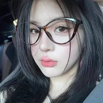 Очки в черной оправе «кошачий глаз» ультралегкие Spice Girl с простой оправой, современные, анти-синий, с плоским зеркалом