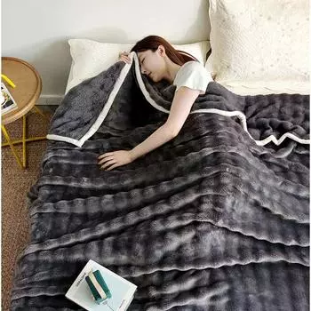 Одеяло из искусственного кроличьего меха с пузырьками 100x150cm розовый