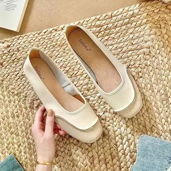 Одиночные туфли Кожаные женские туфли Плоские туфли 35 серебряный