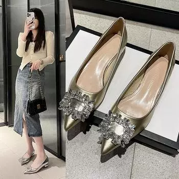 Одиночные туфли с квадратной пряжкой из стразов, женские, новый темперамент, элегантные, нишевые, с острым каблуком, одиночные туфли с высоким чувством, серебристые, легкие, с мундштуком 34 серебряный
