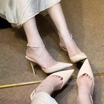 Одиночные туфли сексуальные босоножки весна-лето высокие каблуки женские шпильки ремешки заостренные новые большие размеры черные лакированные кожаные красивые темпераментные 34