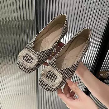 Одиночные туфли женские 2024 осень и зима новые шпильки Qiandongge край клип шпилька Xiaoxiangfeng неглубокий рот Doudou обувь обувь 35 чёрный