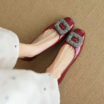 Одиночные туфли женские с плоской подошвой на одну ногу стремя неглубокие соевые туфли корейские со стразами мягкие туфли для поездок на работу 35 чёрный