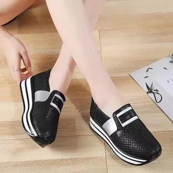 Одиночные туфли, женские туфли на платформе с полой платформой, женские повседневные лоферы, универсальная обувь 36 чёрный