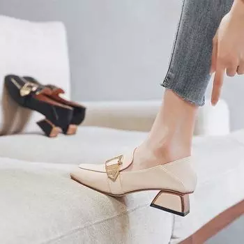 Одиночные туфли женские универсальные маленькие кожаные туфли 34 чёрный