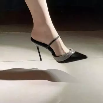 Одно слово атласные босоножки полуоблегающие босоножки женские 2024 осень новые заостренные фиолетовые тонкие каблуки высокий каблук светлый рот стразы 35