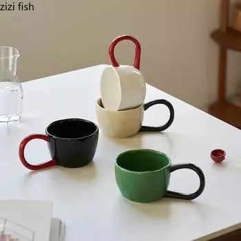 Однотонная креативная керамическая кружка с большой ручкой, кофейная кружка для офиса, большая емкость, молочная кружка, чашка для воды, бытовая чашка для чая, пара чашек 310ml