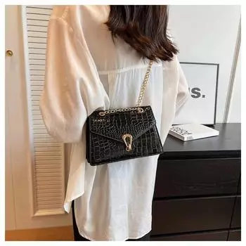 Однотонная сумка через плечо с цепочкой для женщин, корейская версия, маленькая квадратная сумка через плечо класса люкс, новый тренд