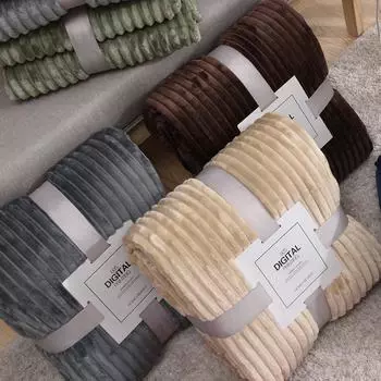 Однотонное одеяло из норкового бархата с завязками Фланелевое одеяло Утолщенное одеяло для йоги Очень толстое теплое полосатое одеяло 70*100cm