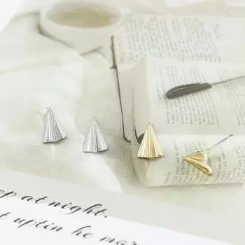Однотонные простые уличные модные женские серьги-гвоздики с бумажным самолетиком корейские серьги золотой