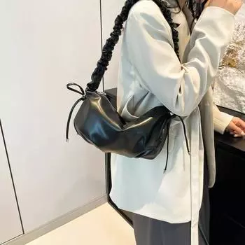 Однотонные складчатые дизайнерские сумки через плечо с нитками на молнии из искусственной кожи, горячая распродажа сумок для женщин, простые женские сумки через плечо