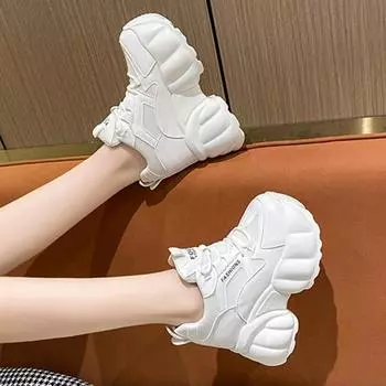 Однотонные женские спортивные туфли на толстой подошве, высокие дышащие повседневные туфли, 10 см, модные повседневные кроссовки на толстой подошве для бега 34