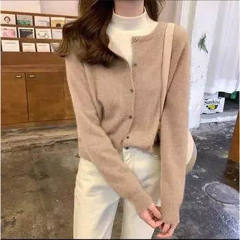 Однотонный трикотажный женский кардиган корейский однобортный с длинным рукавом женский круглый вырез универсальный кардиган верхняя одежда One size чёрный