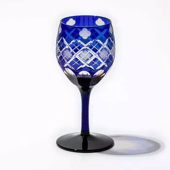 Официальный прямой заказ Kobo Edo Kiriko Yotsuba с рыбным гребнем Yarai, бокал для вина TB94408AB в деревянной коробке, сделано в Японии [Taimuro Sales] (Эмбер Рури)