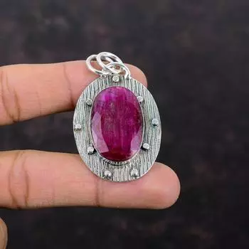 Ограненный кашмирский рубиновый кулон, подвеска из стерлингового серебра 925 пробы, ювелирные изделия из настоящего драгоценного камня, кулон ручной работы, рубиновое ювелирное изделие, подарок для нее, ювелирные изделия из камня по рождению