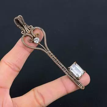 Ограненный кубический циркон, драгоценный камень, чистая медная проволока, обернутая подвеской ручной работы, ювелирные изделия в форме ключа 3.94 Inches белый