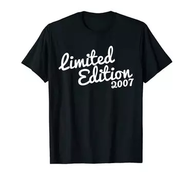 Ограниченный тираж 2007 года. Футболка с надписью «Подросток, год рождения, возраст». чёрный