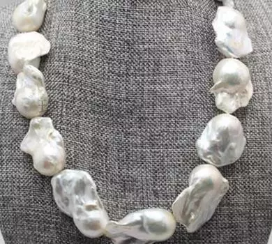 Огромное 18-дюймовое ожерелье из натурального белого жемчуга Южного моря в стиле барокко