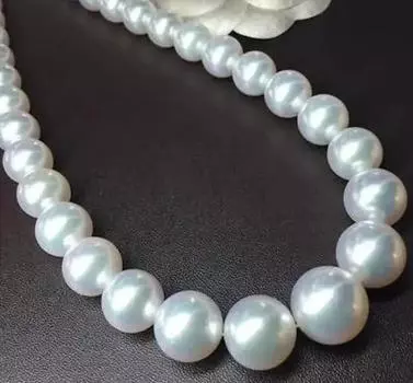 Огромное ожерелье с круглым белым жемчугом Южного моря диаметром 18 дюймов и диаметром 9–10 мм.