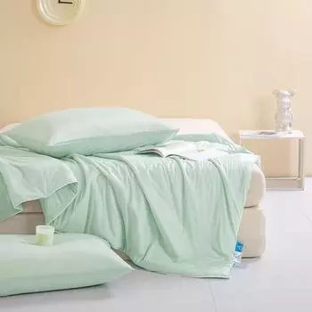 Охлаждающее одеяло для кровати, шелковистое одеяло с кондиционером, легкое охлаждающее летнее одеяло 150x200cm зелёный