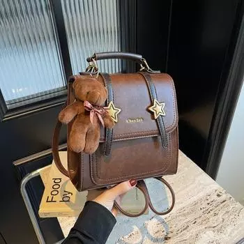 Oil Wax Leather Retro Small Bags Women s 2025 Fall and Winter New Crossbody Bag Texture Work Clothing Student Backpack Backpack Brown with pendant