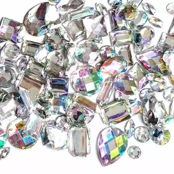 Около 200 штук акриловых камней, бусин для шитья, деталей из стразов, набор для самостоятельной работы, материалы для 2-х отверстий