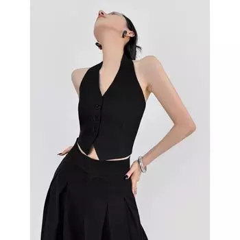 Old Qian Style Silm Halterneck Suit Vest Short Coat Female Summer 2025 New Design Sense Open Back Sleeveless Waistcoat Black halterneck vest S