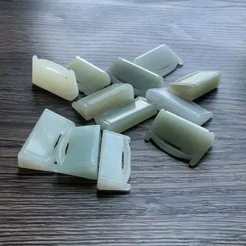 Old Stock for Nearly 10 Or 20 Years Su Gong Handmade Natural Hetian Jade Gossip Lock Pendant Accessories Pendant Duobao 4. Randomly send a square Lock 25-28mm