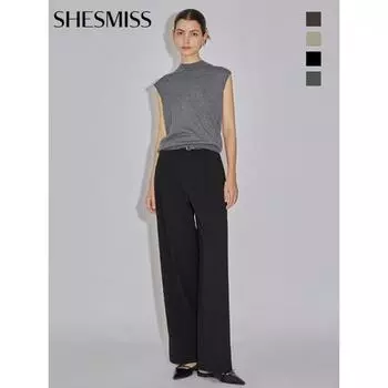 Она пропустила два защипа сзади с окантовкой Прямые брюки SwwSlo31020 blacks/44