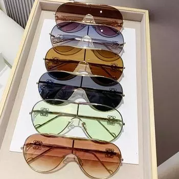 One-Piece Sunglasses, Large Frame, One-Piece Driving Sunglasses, Men S Sunscreen Sunglasses, Women S Metal Retro Glasses.