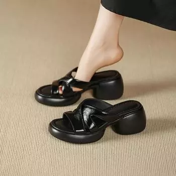 Open-toed thick-soled sandals women s leather outer wear one-word slippers new summer high-heeled slippers 35 чёрный