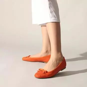 Оранжевые балетки из натуральной кожи с лазерным принтом