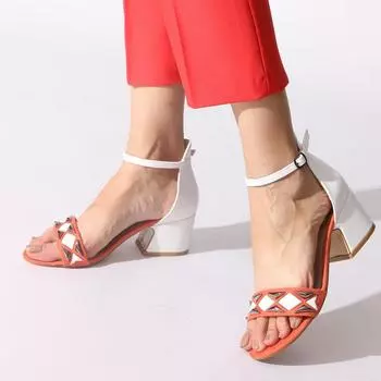 Оранжевые женские босоножки