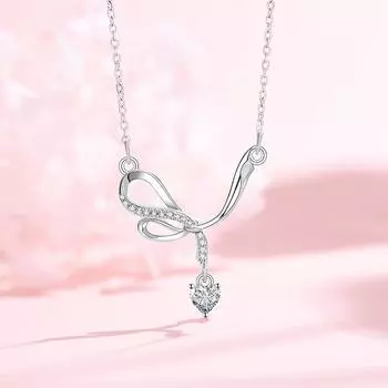 Оригинальное ленточное ожерелье, ювелирные изделия, женская легкая роскошная темпераментная вспышка циркониевая подвеска Love из нержавеющей стали с цепочкой на ключицу