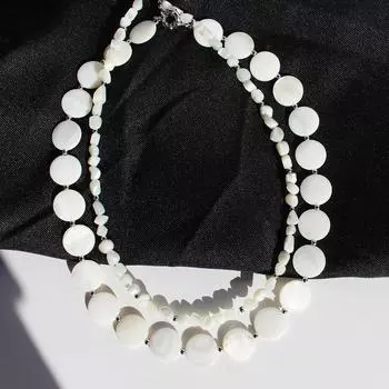 Оригинальное ожерелье из натурального белого ракушечного диска, женская преувеличенная ниша, цепочка на ключицу с бусинами особой формы из рябчика 550