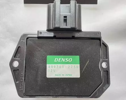 Оригинальный блок управления TOYOTA HILUX 87165-0K060