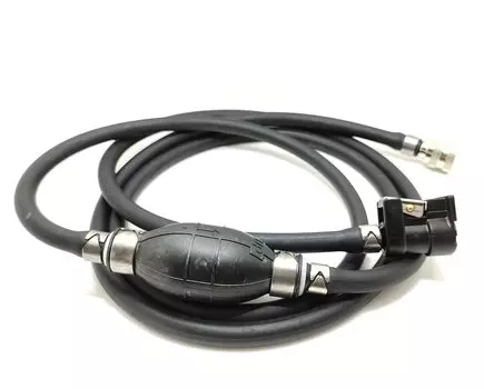 Оригинальный топливный шланг Tohatsu с клапаном подкачки топлива и 4-тактным соединителем чёрный