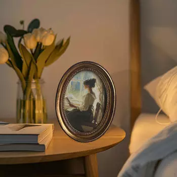 Ornate Picture Frame Hanging or Standing Gift Antique Design Resin Photo Holder for 6 inch