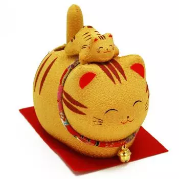 Osaka Choseido Lucky Swaying Родитель Котенок Сидит Удача Оригинальная Деревянная Бирка Включена Украшение, Кот, Солнечный, (Полосатый кот), Кот, Креп, Товары,