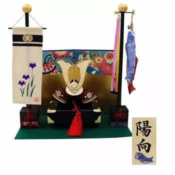 Osaka Choseido May Doll Компактный мини-креповый карповый стример для использования в помещении с гравировкой имени, деревянная бирка, бонусное украшение для шлема, красный алый шлем (Отправил