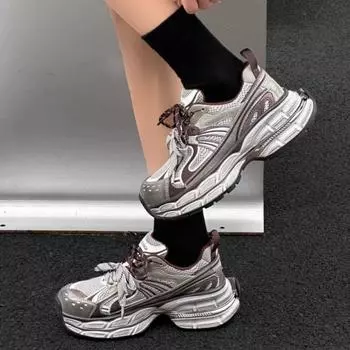 Осень 2024 года, новые популярные женские повседневные дышащие нескользящие низкие кроссовки на шнуровке с толстой подошвой для женщин 35