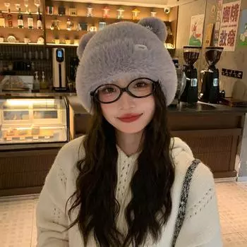 Осень и зима 2024 года, новая плюшевая женская шапка, милая модная шерстяная шапка, теплая и холодная, защита ушей, вязаная шапка чёрный