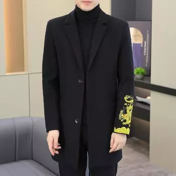 Осень и зима Новое мужское шерстяное пальто средней и длинной длины Корейская версия Приталенный шерстяной тренчкот с вышивкой дракона Трендовое шерстяное пальто M чёрный