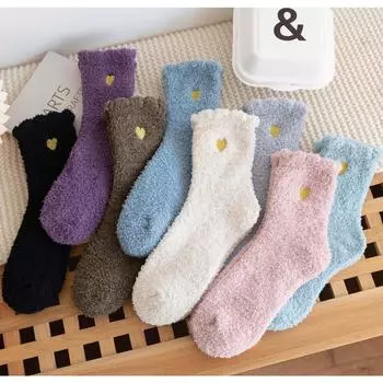 Осень и зима Новые коралловые бархатные носки Утолщенные носки-тапочки Вышитые носки Love Home Теплые и мягкие носки для сна One size бежевый