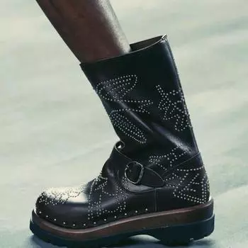 Осень и зима Новые модные рыцарские сапоги с круглым носком Willow Nail Толстая подошва Женские повседневные короткие сапоги Сапоги среднего размера 35
