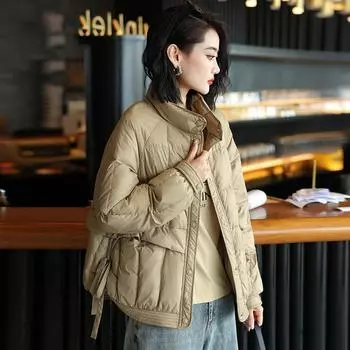 Осень и зима новые пуховики женские короткие корейские версии свободные большие размеры кружевной ленточный воротник стойка белая куртка на утином пуху прилив S красный
